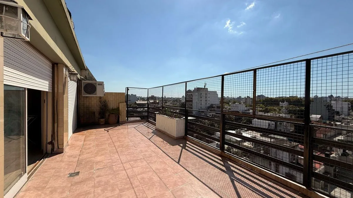 VILLA LURO PENTHOUSE 5 AMBIENTES TERRAZA GARAJE foto 5