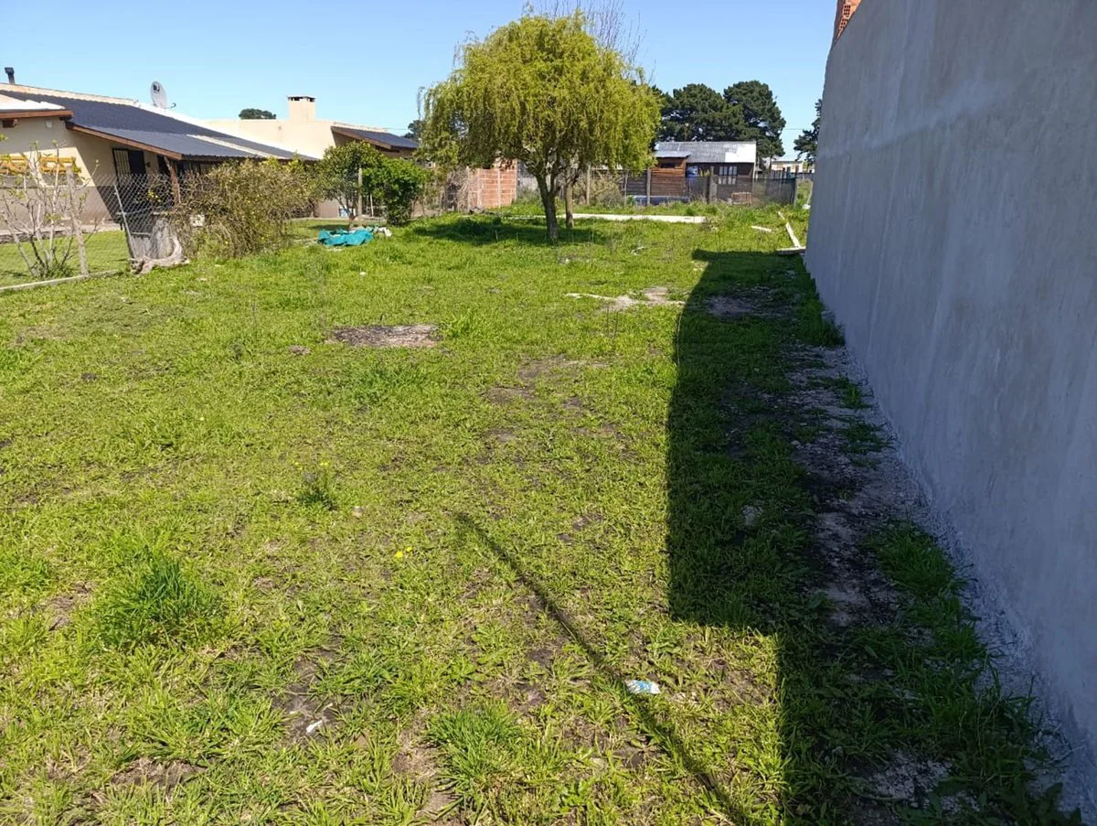 Venta Lote en Felix U. Camet de 420 m² foto 3