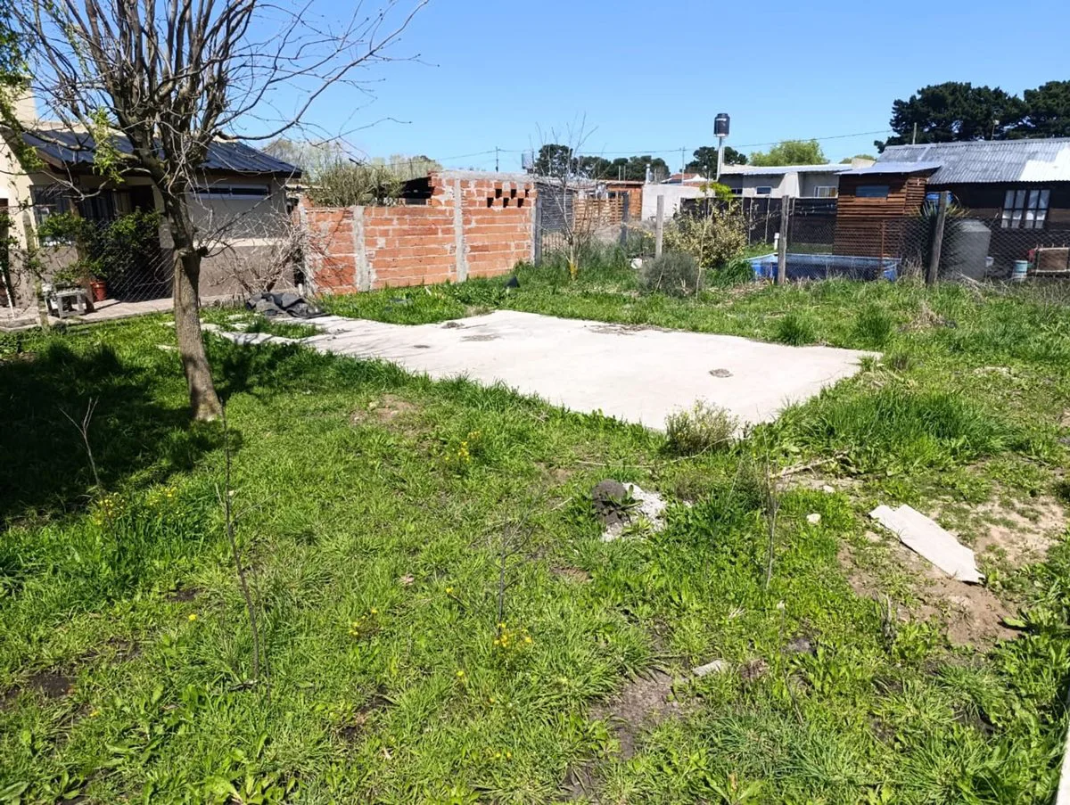Venta Lote en Felix U. Camet de 420 m² foto 5