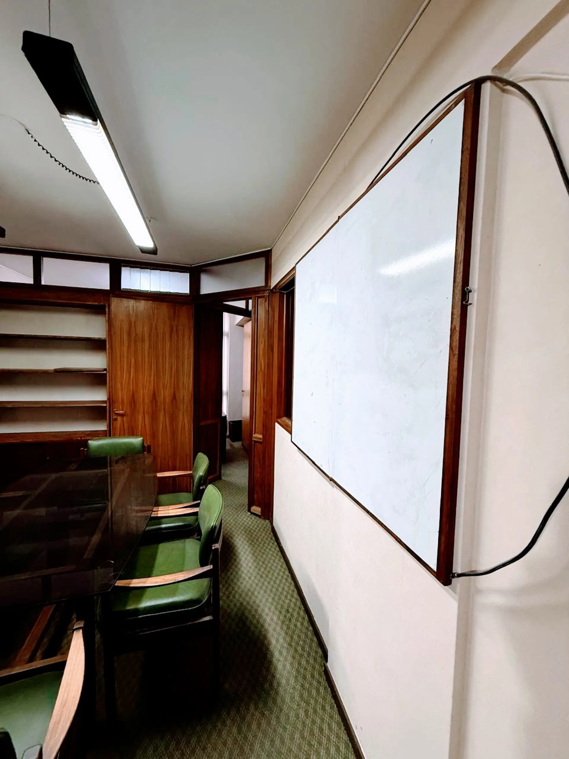 Oficinas con excelente ubicacion foto 4