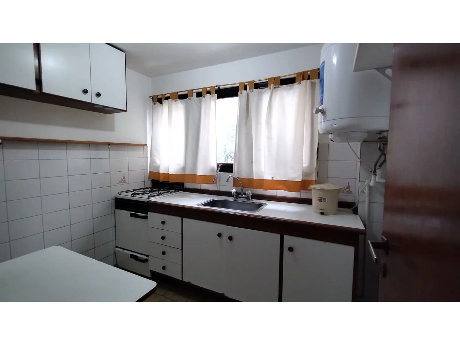 EN VENTA DEPARTAMENTO 2 AMBIENTES EN MORON CENTRO foto 5