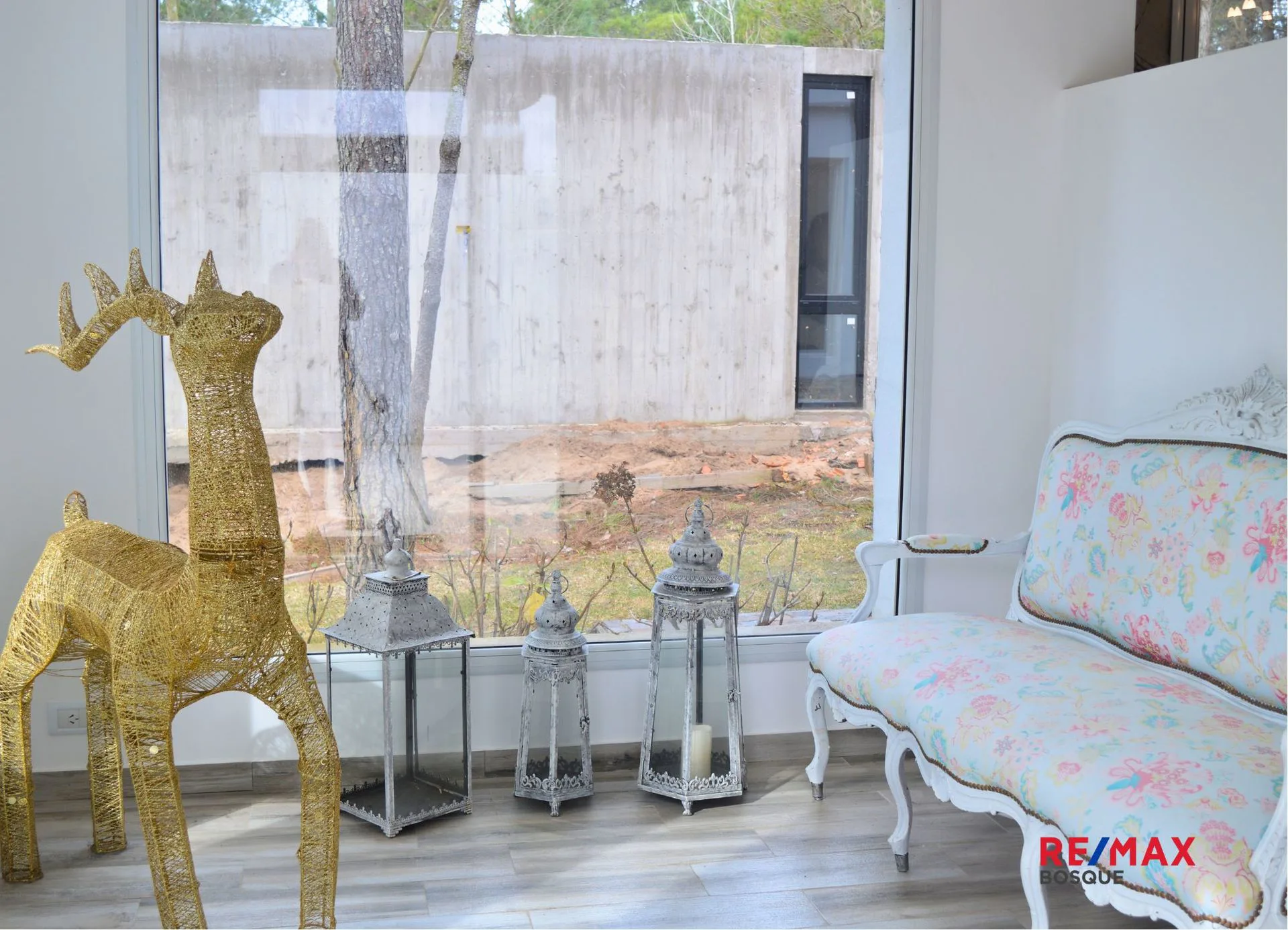 VENTA CASA 3 AMBIENTES BARRIO I VILLA ROBLES foto 4