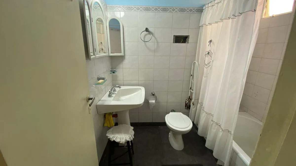 VENTA PH PB 3 AMBIENTES PATIO EN VILLA LURO foto 5