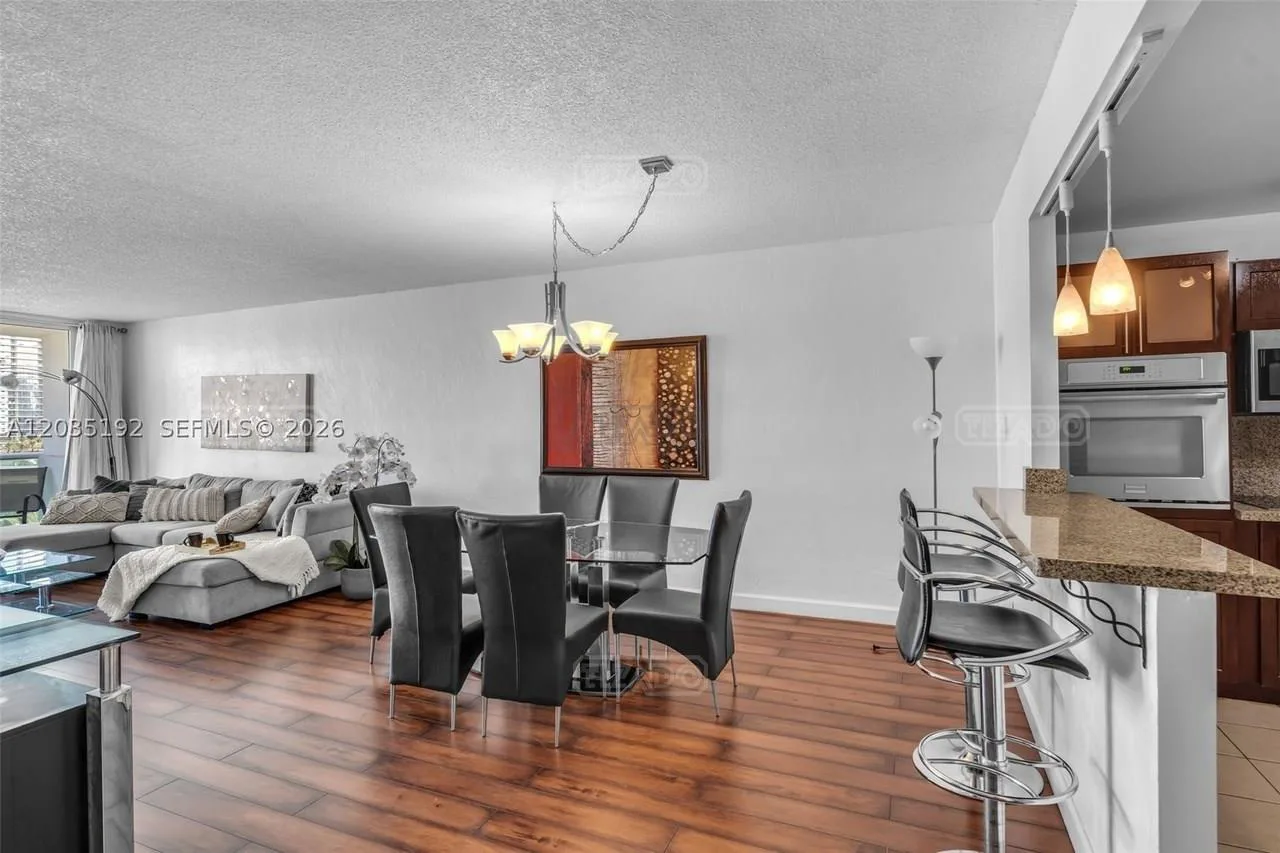 19370 Collins Ave #823 19300 foto 2