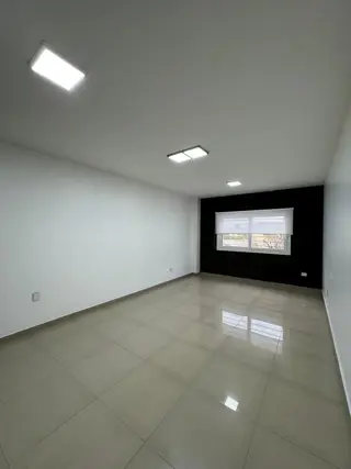 Excelente monoambiente a estrenar sobre Av. Arieta, apto profesional ovivienda. Villa Luzuriaga. NO ABONA SERVICIOS, NI EXPENSAS foto 2
