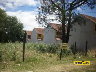 HERMOSO LOTE DE TERRENO SOBRE AV Ill foto 1