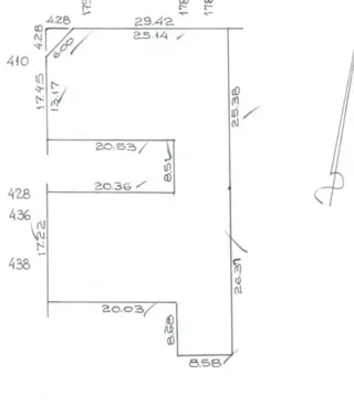 Excelente Esquina en Venta sobre Av. Directorio' foto 1