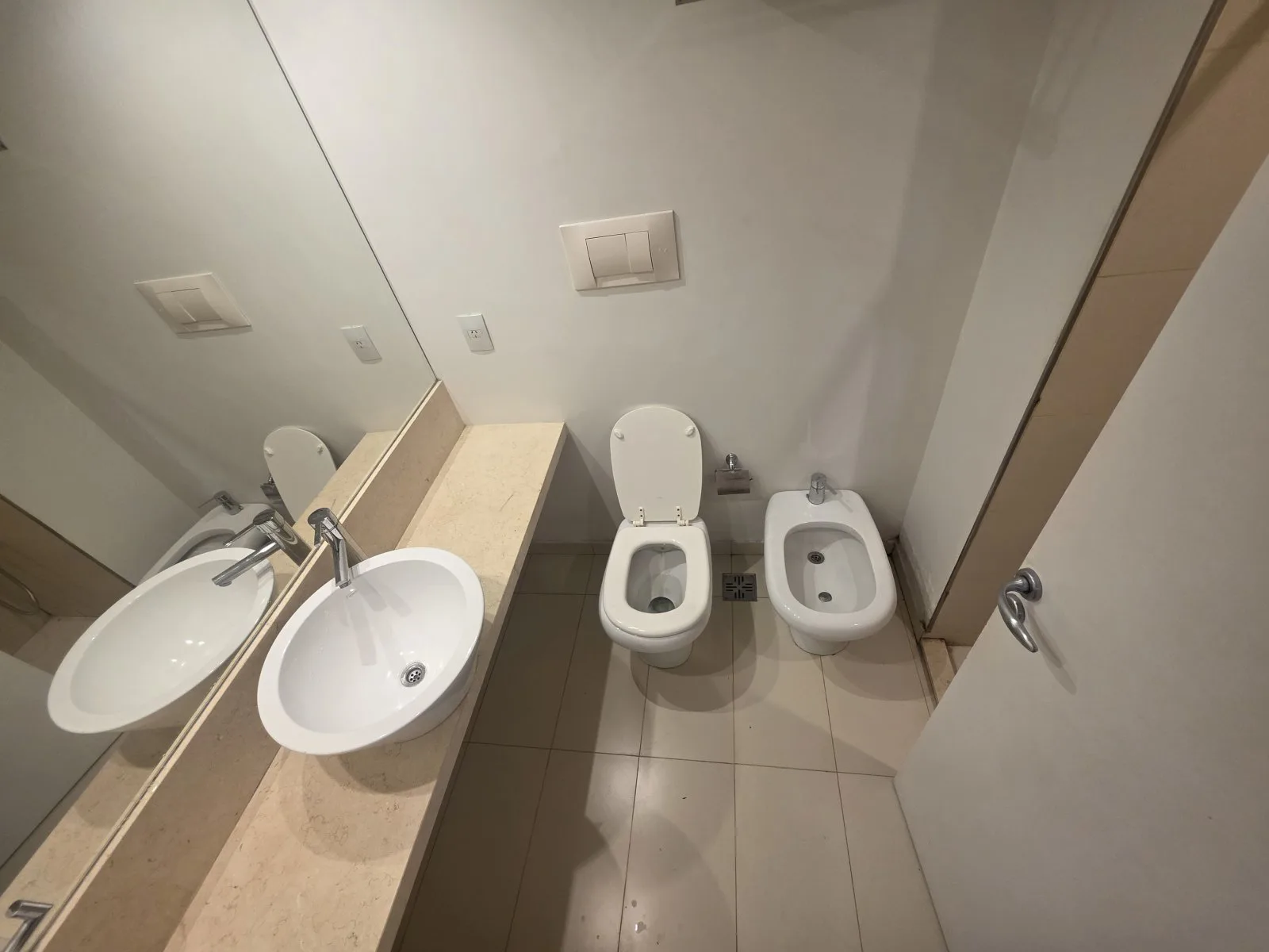 VENTA QUARTIER PTO MADERO 50m2 2 amb. Dividido Vista Río Panorámica foto 4