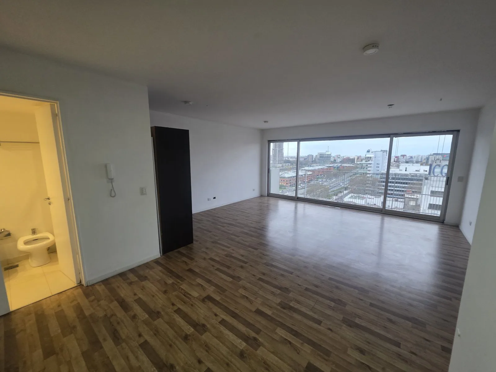 VENTA QUARTIER PTO MADERO 50m2 2 amb. Dividido Vista Río Panorámica foto 5
