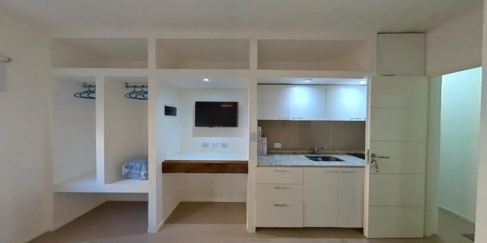 PH (townhouse) in Palermo – photo 2 of 11