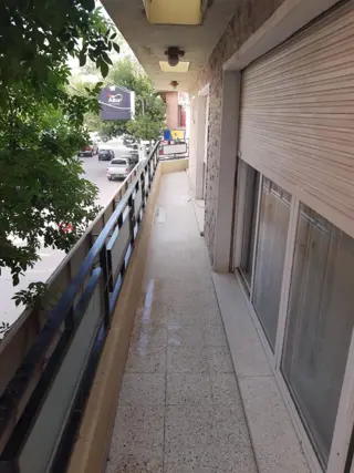 Excelente Casa muy amplia. Ubicacion inmejorable CIPOLLETTI foto 2