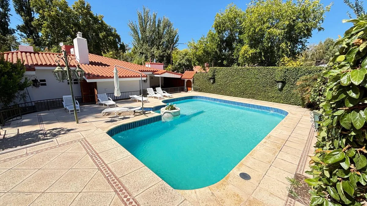 GRAN CASA DE CATEGORÍA SOBRE DARRAGUEIRA, CHACRAS foto 4