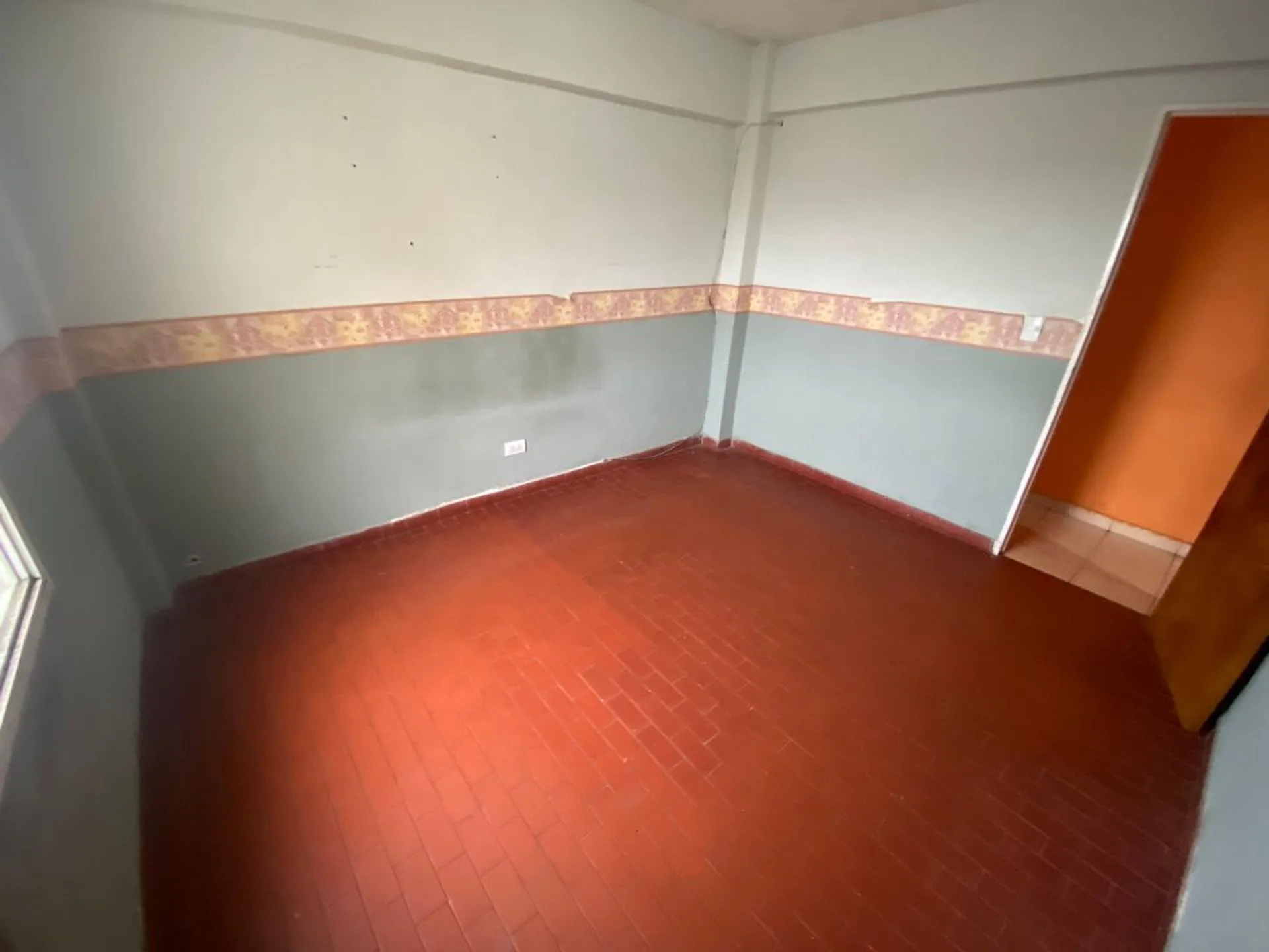 VENTA DEPARTAMENTO 3 AMB BARRIO REGIONAL foto 4