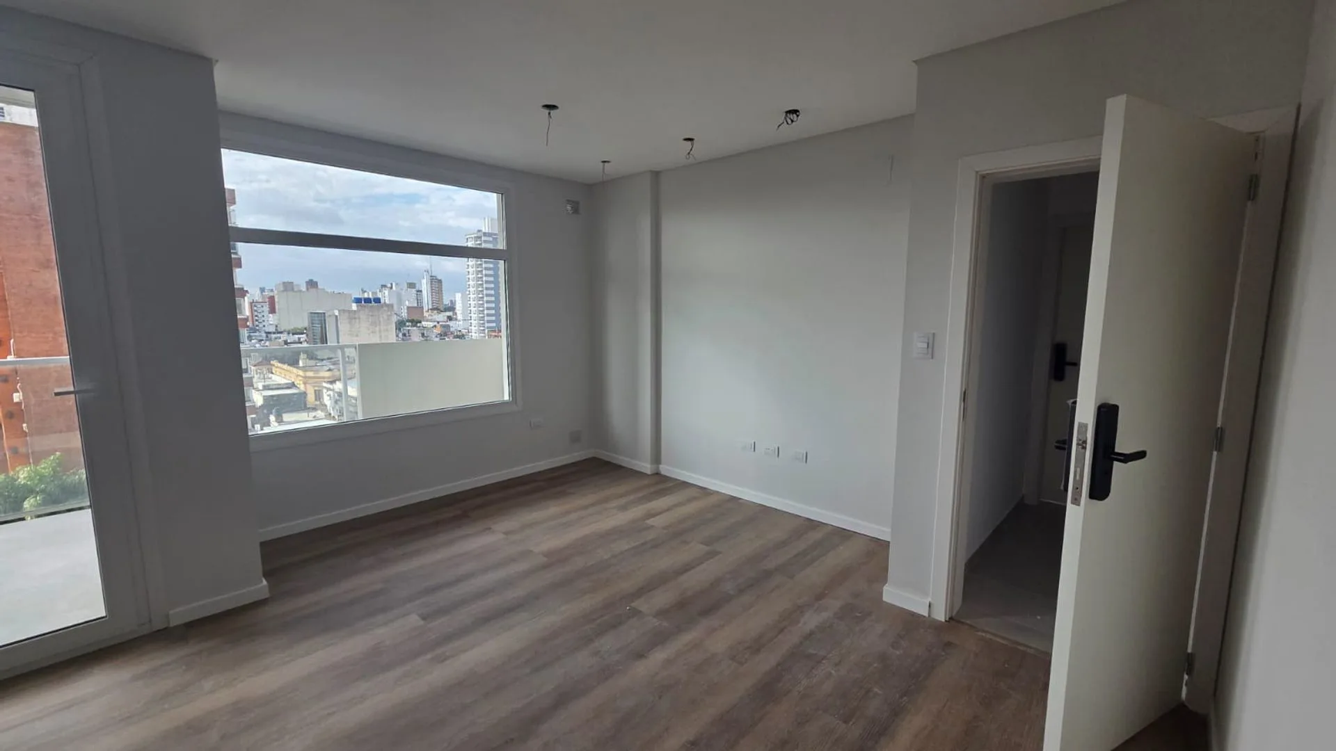 Semipiso de 2 dormitorios con cochera foto 4
