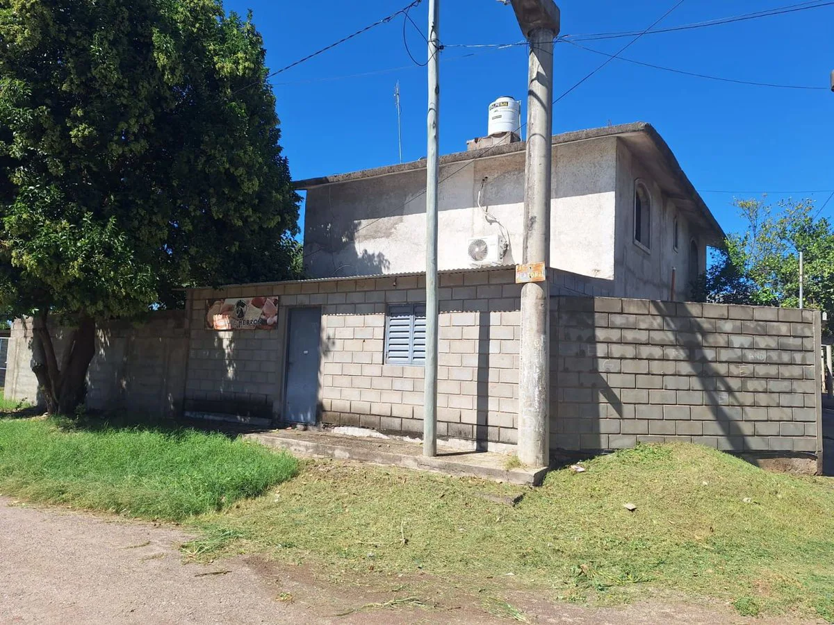 CASA 4 DORMITORIOS VILLA EL LIBERTADOR foto 3