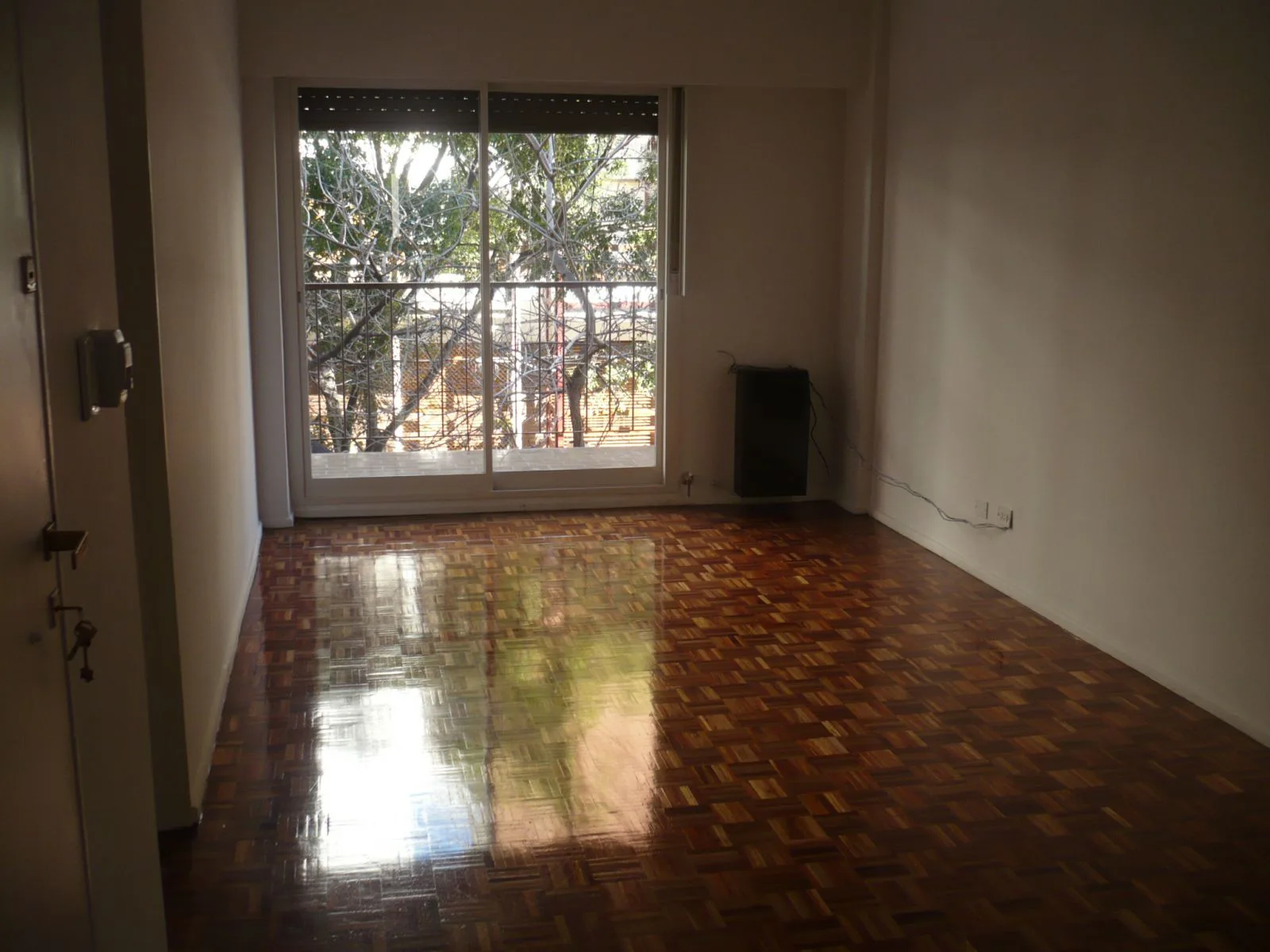 Semipiso de 3 Ambientes Al Frente foto 2
