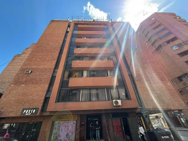 Monoambiente en Alquiler | Alberdi | Amplio | Luminoso | Expensas Bajas