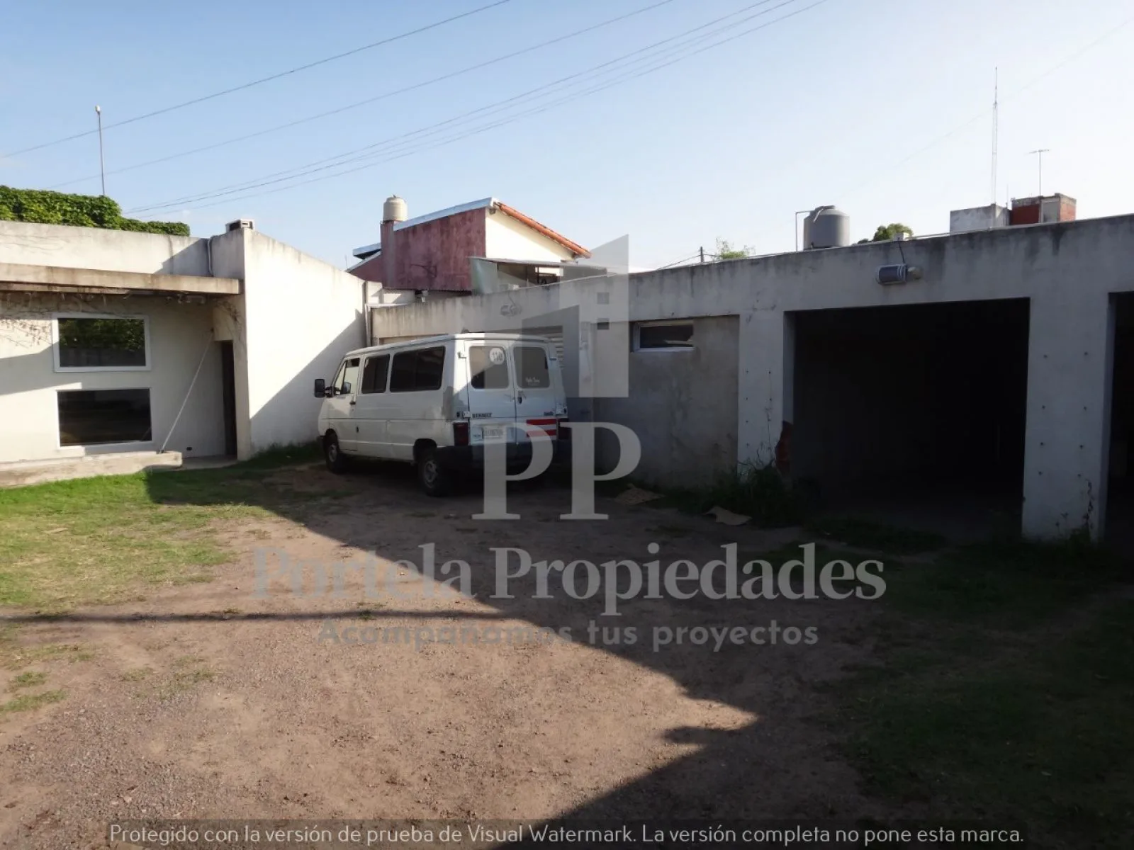 PROPIEDAD EN LOTE PROPIO DE 20X33 foto 2