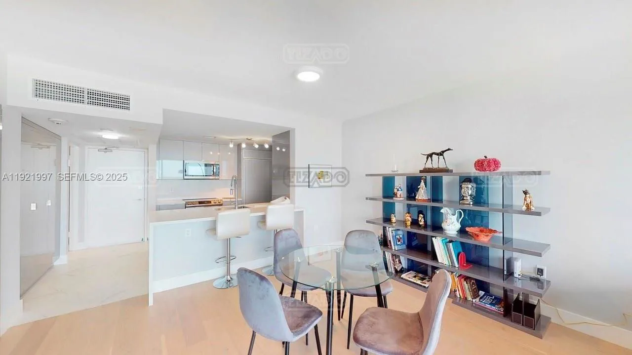 10275 Collins Ave #724 10200 foto 2