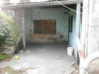 2 casas y local en William Morris foto 3