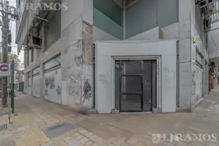 Local en Venta en Olivos - 560 m2 foto 1