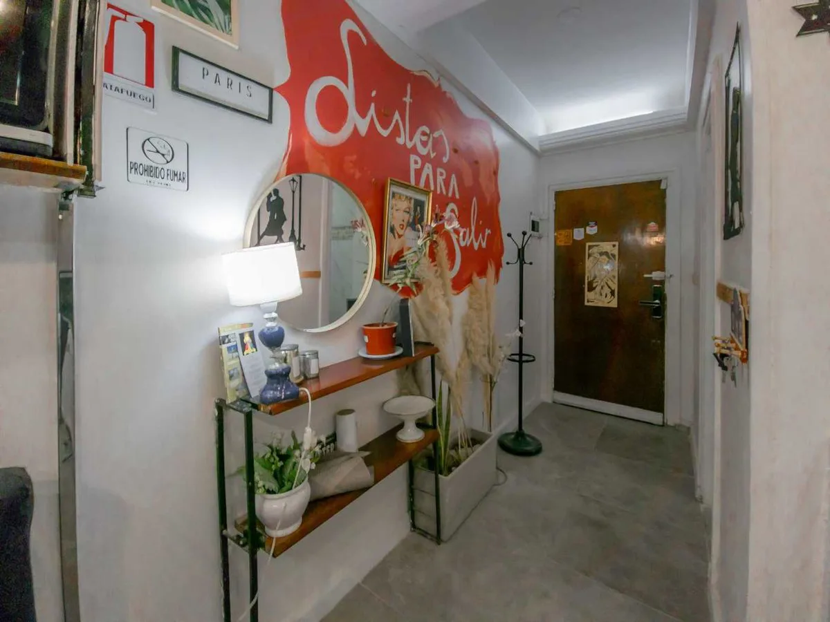 VENTA DEPARTAMENTO 3/4 AMBIENTES CON MUEBLES foto 3