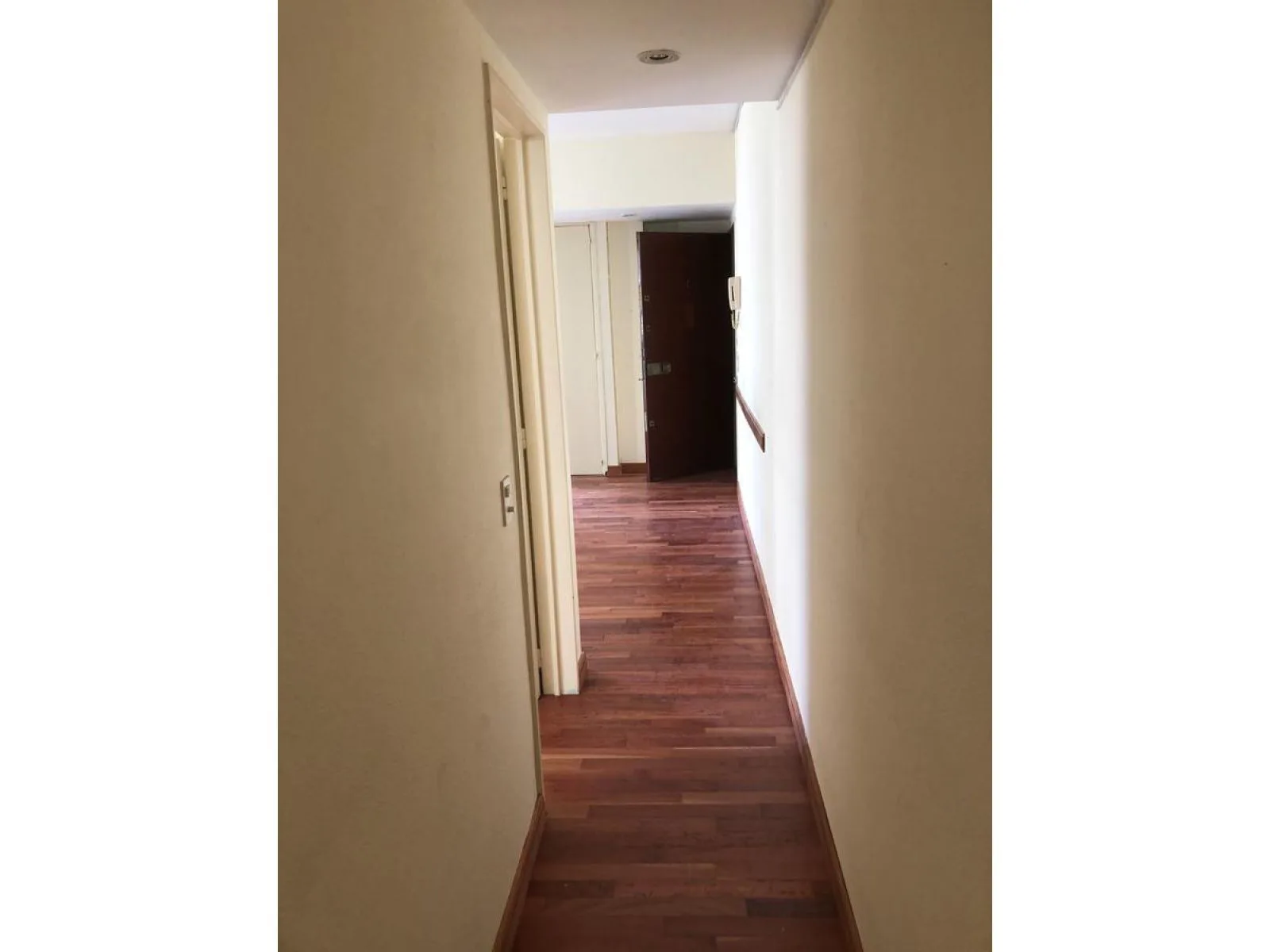 ¡APTO PROFESIONAL! VENTA DE DEPARTAMENTO MUY LUMINOSO foto 5