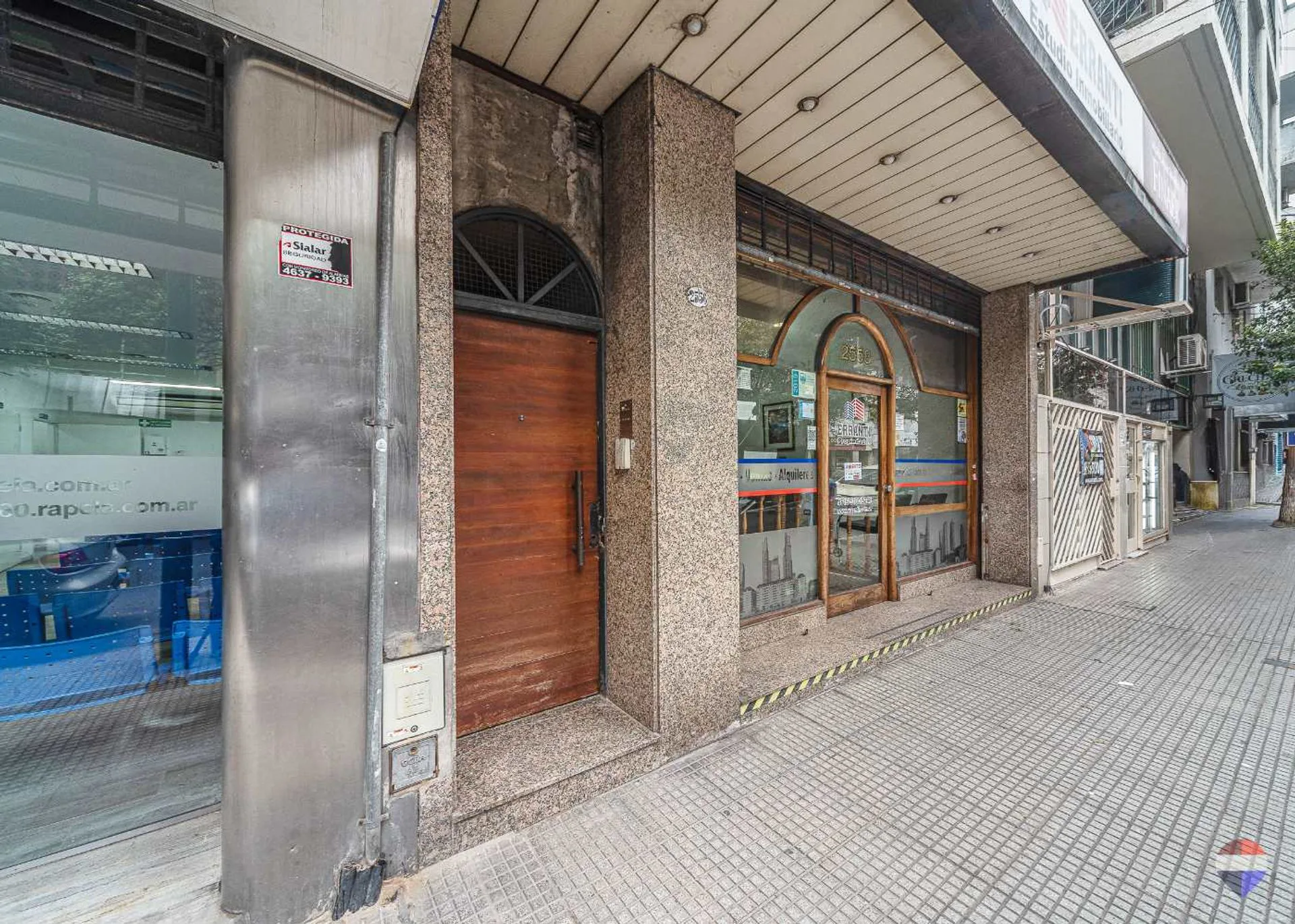 VENTA PH 2 AMBIENTES CON PATIO SIN EXPENSAS foto 2