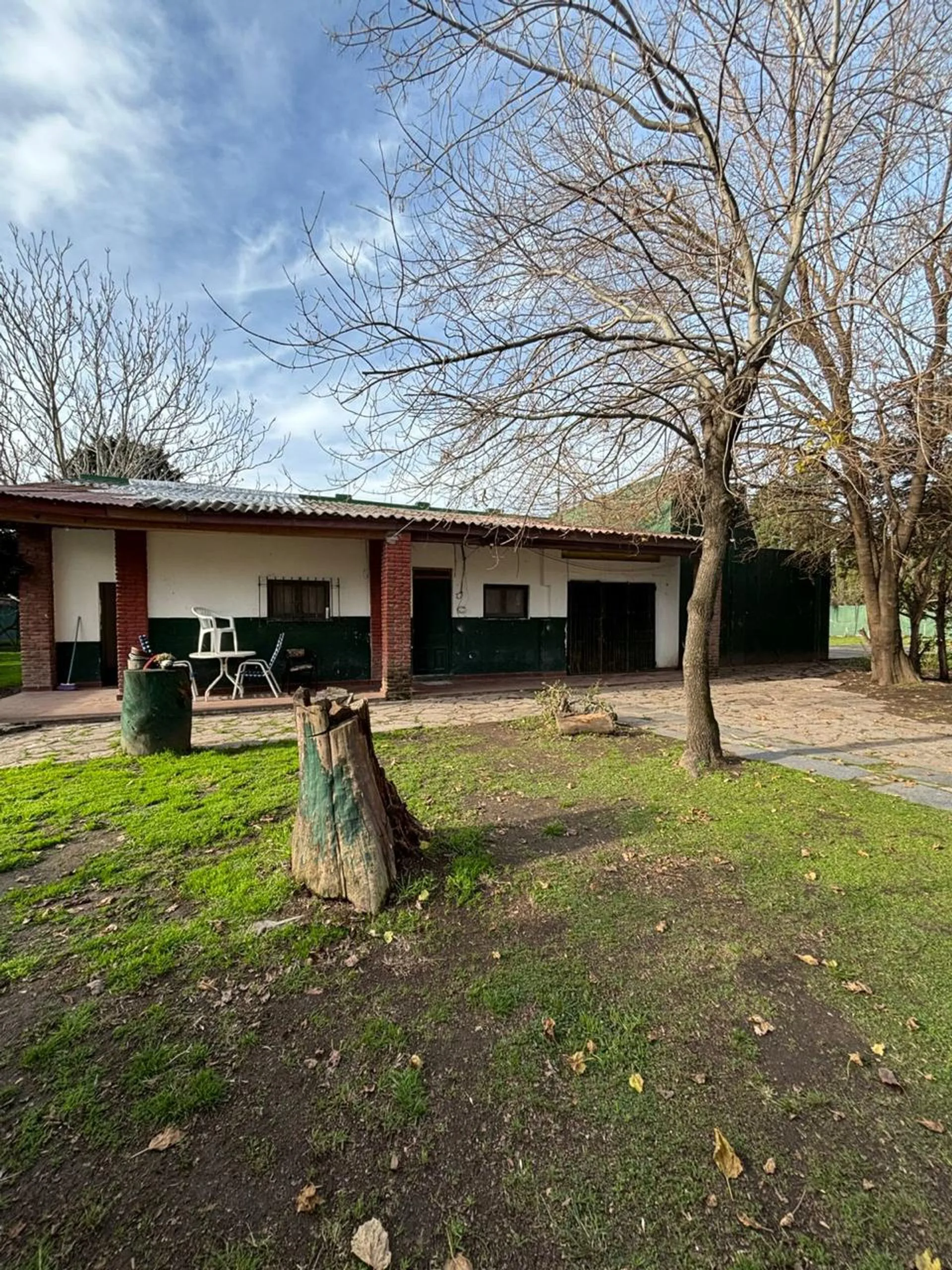 QUINTA A LA VENTA EN PASO DEL REY, MORENO. foto 3