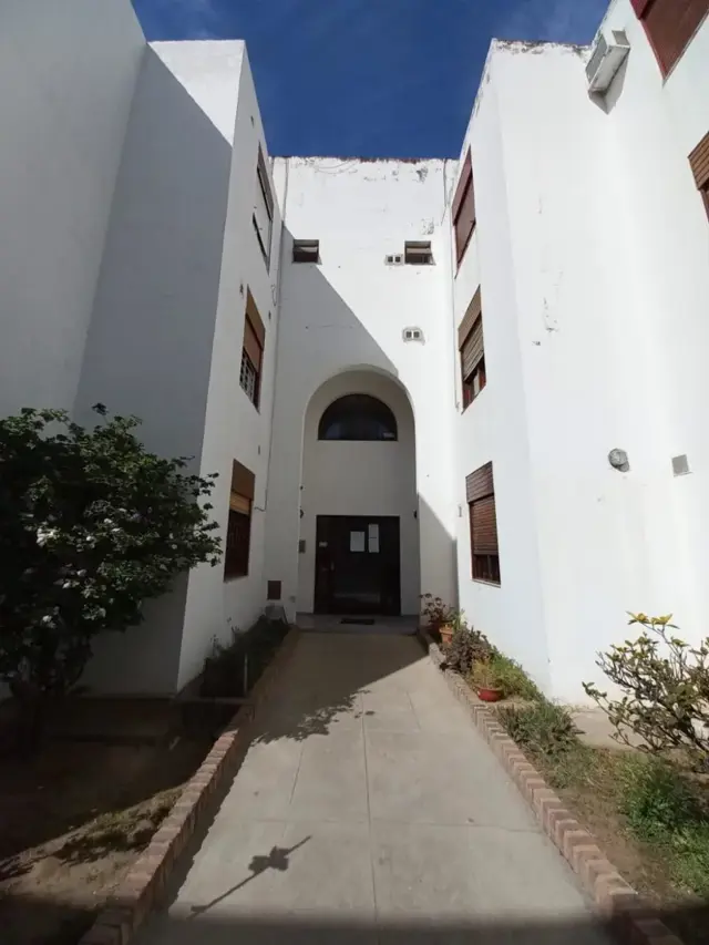 ALQUILER DEPARTAMENTO 2 DORMITORIOS LAS PALMAS COMPLEJO CERRADO CON COCHERA PROPIA