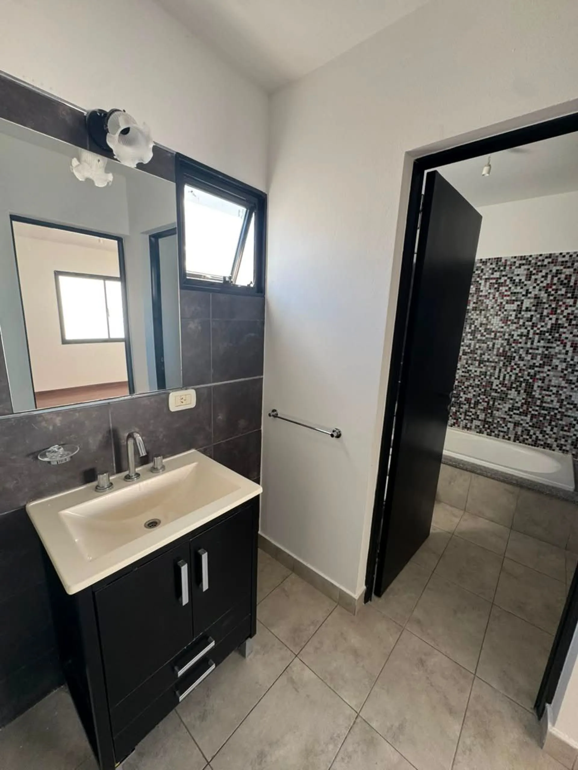DEPARTAMENTO EN VENTA | ZONA UTN foto 4
