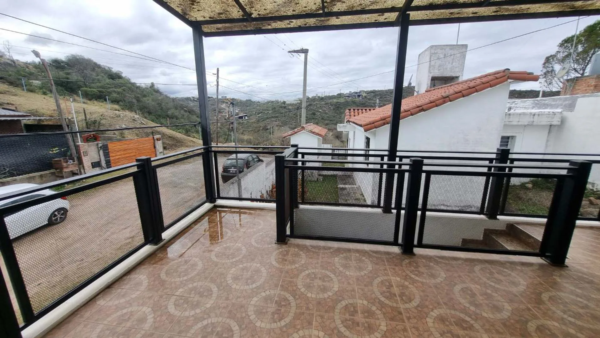 VENTA CASA Y DEPARTAMENTO EN VILLA CARLOS PAZ foto 5