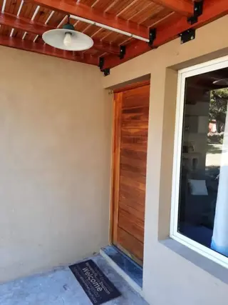 HERMOSA CASA PARA 6 PERSONAS EN SAUCE GRANDE (Calle Miramar y La Perla) a 5 cuadras del mar foto 2