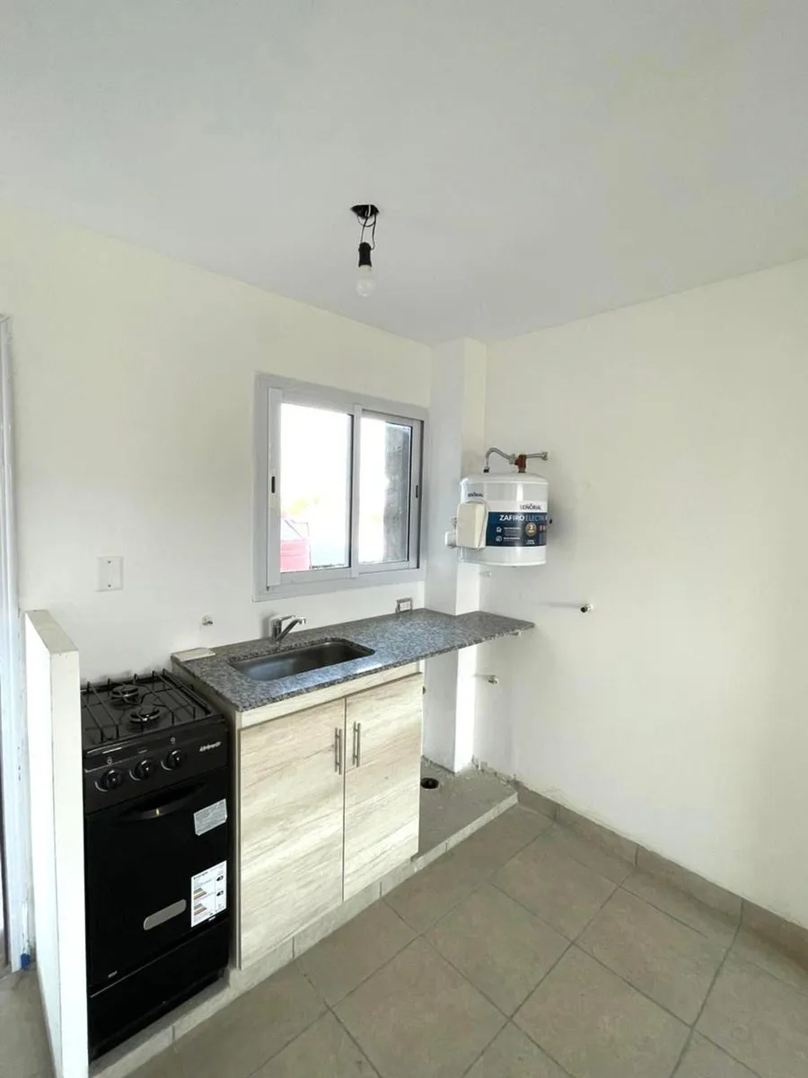 VENTA DPTO 1 DORM A ESTRENAR ZONA JOCKEY CLUB foto 3