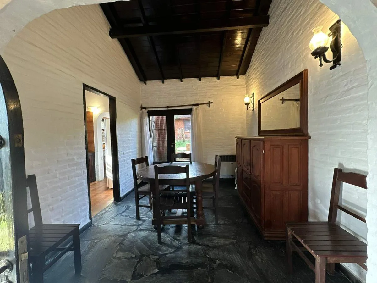 VENTA CASA PINAMAR 4 AMBIENTES  CON GAS NATURAL foto 4