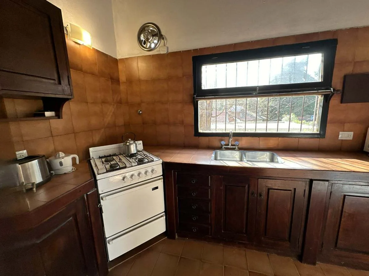 VENTA CASA PINAMAR 4 AMBIENTES  CON GAS NATURAL foto 5