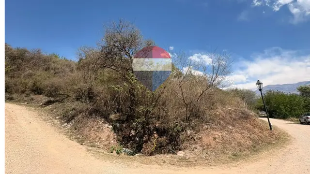 VENTA TERRENO LOS CLAROS-LA ALMONA 1,777M2