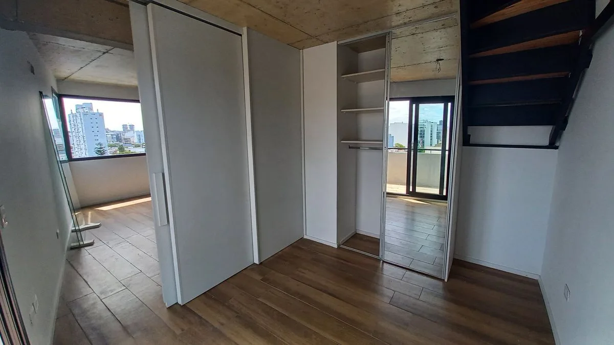 VENTA DÚPLEX 3 AMB. CHACARITA BALCÓN TERRAZA FTE. foto 4