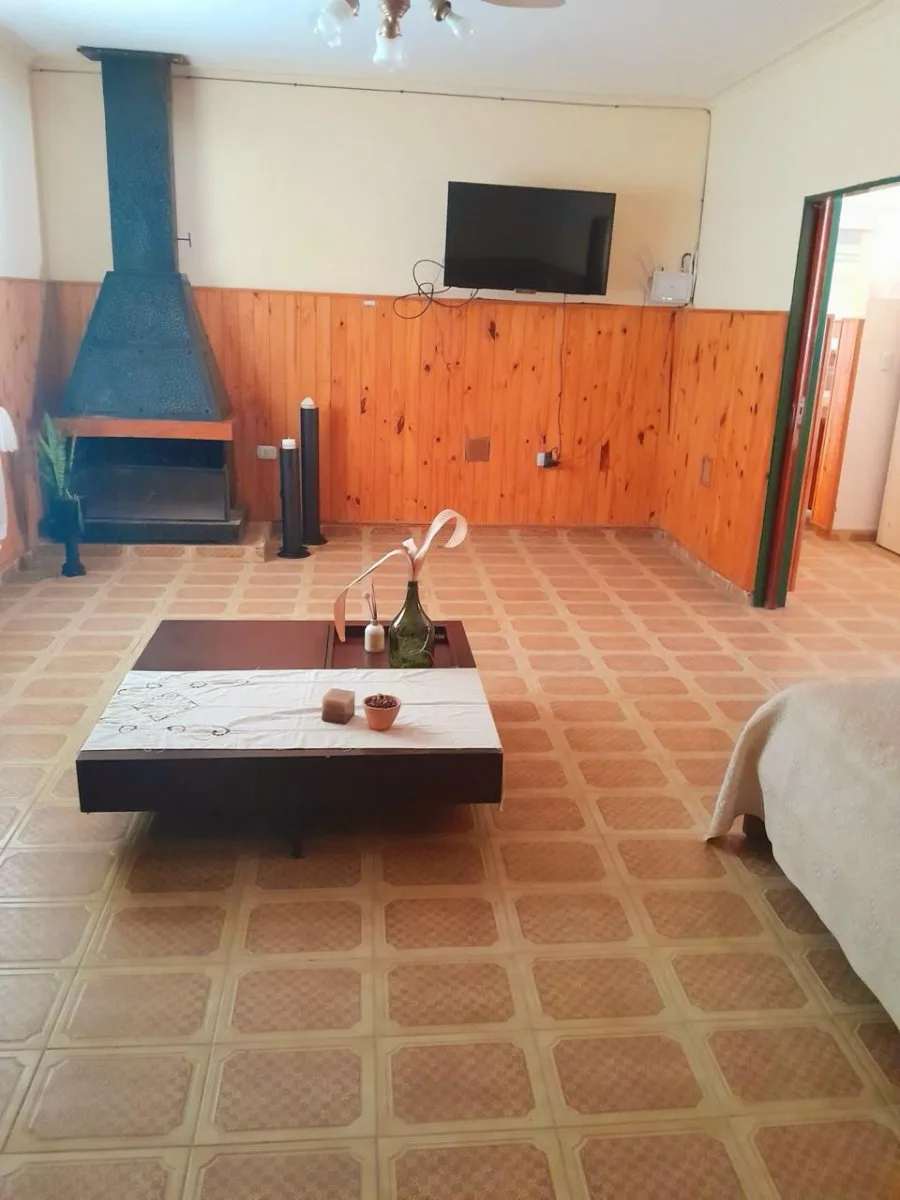 Casa Quinta Sauce Viejo 5 ambientes + Pileta + Cancha de Padle + Jardín + Cochera + Parrilla foto 3