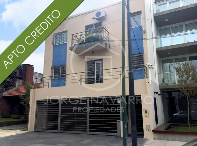 Amplio Monoambiente Divisible con Cochera Cubierta y Jardin - Villa Devoto