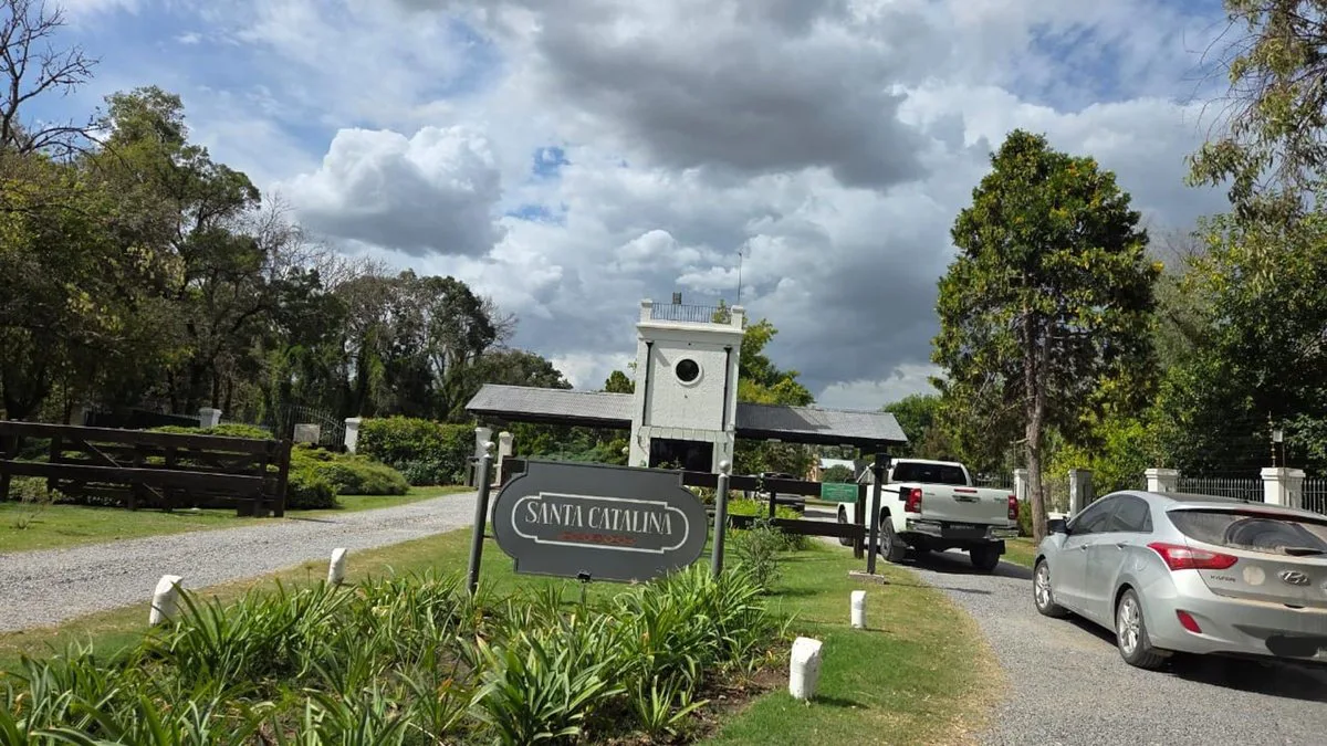 VENTA DORMI Club de Campo Santa Catalina, en Luján foto 2