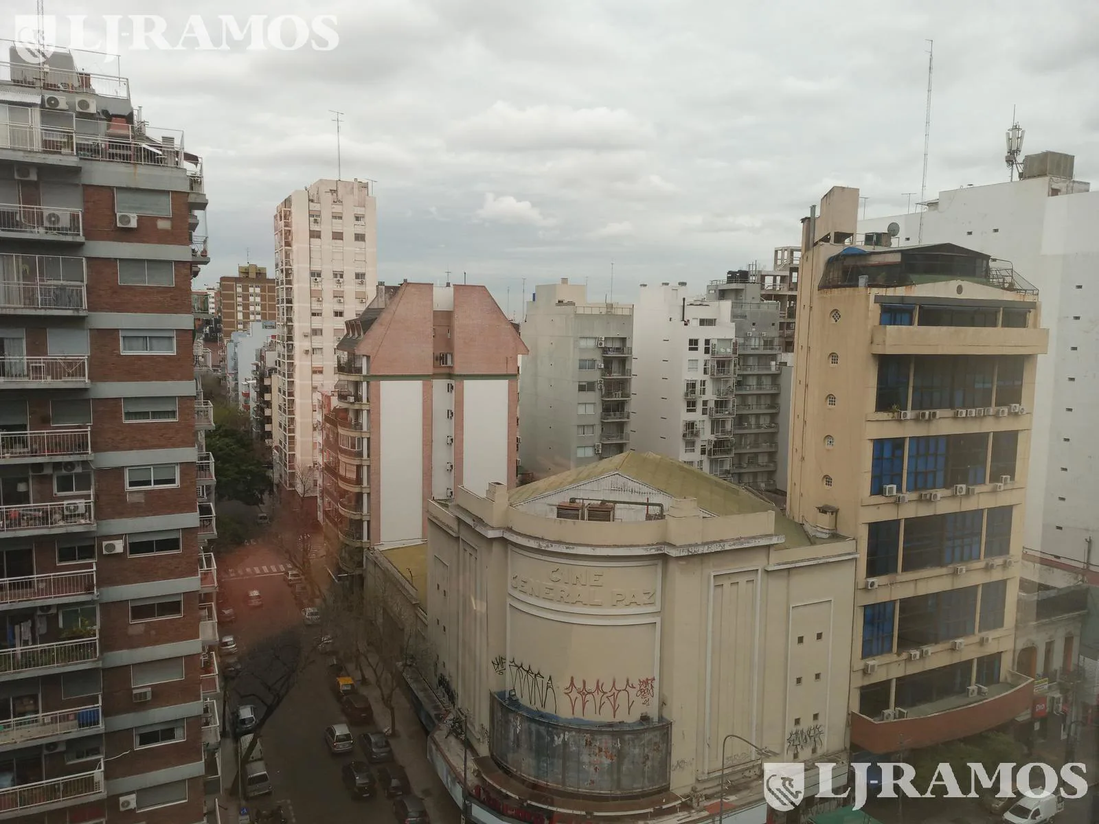 Alquiler de oficina de 260 m2 en Nuñez foto 4