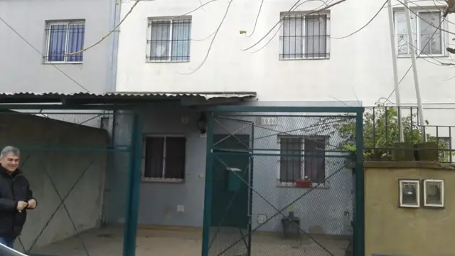 ALQUILER CASA 3 AMBIENTES CON COCHERA