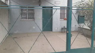 ALQUILER CASA 3 AMBIENTES CON COCHERA foto 2