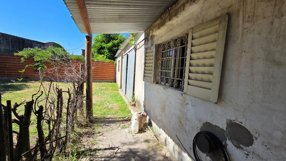 Casa Local Galpón a refaccionar VENTA Luján, Bs As foto 5