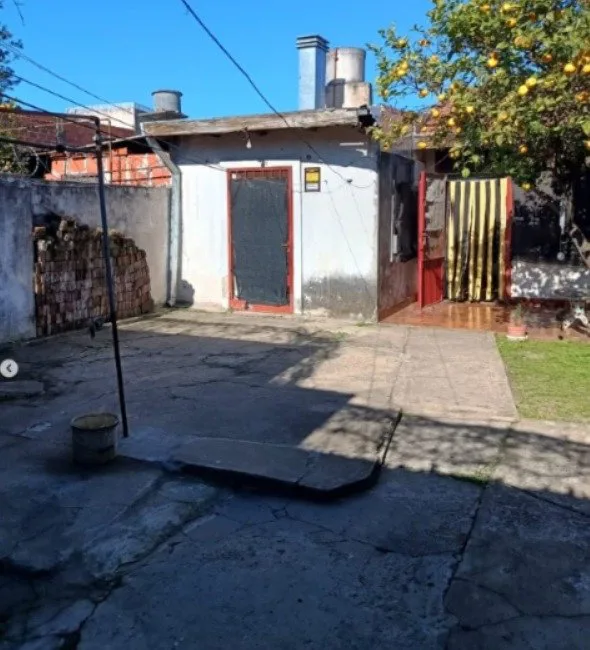Venta casa 4 ambientes Villa Luziriaga foto 5