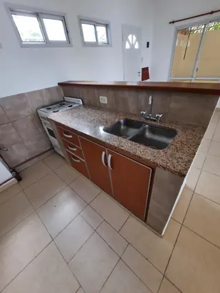 19 e/ 68 y 69 Departamento en Venta foto 4