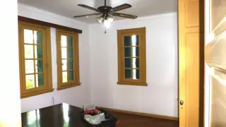 Residencia de estilo a 2 cuadras de Libertador, excelente ubicacion foto 4