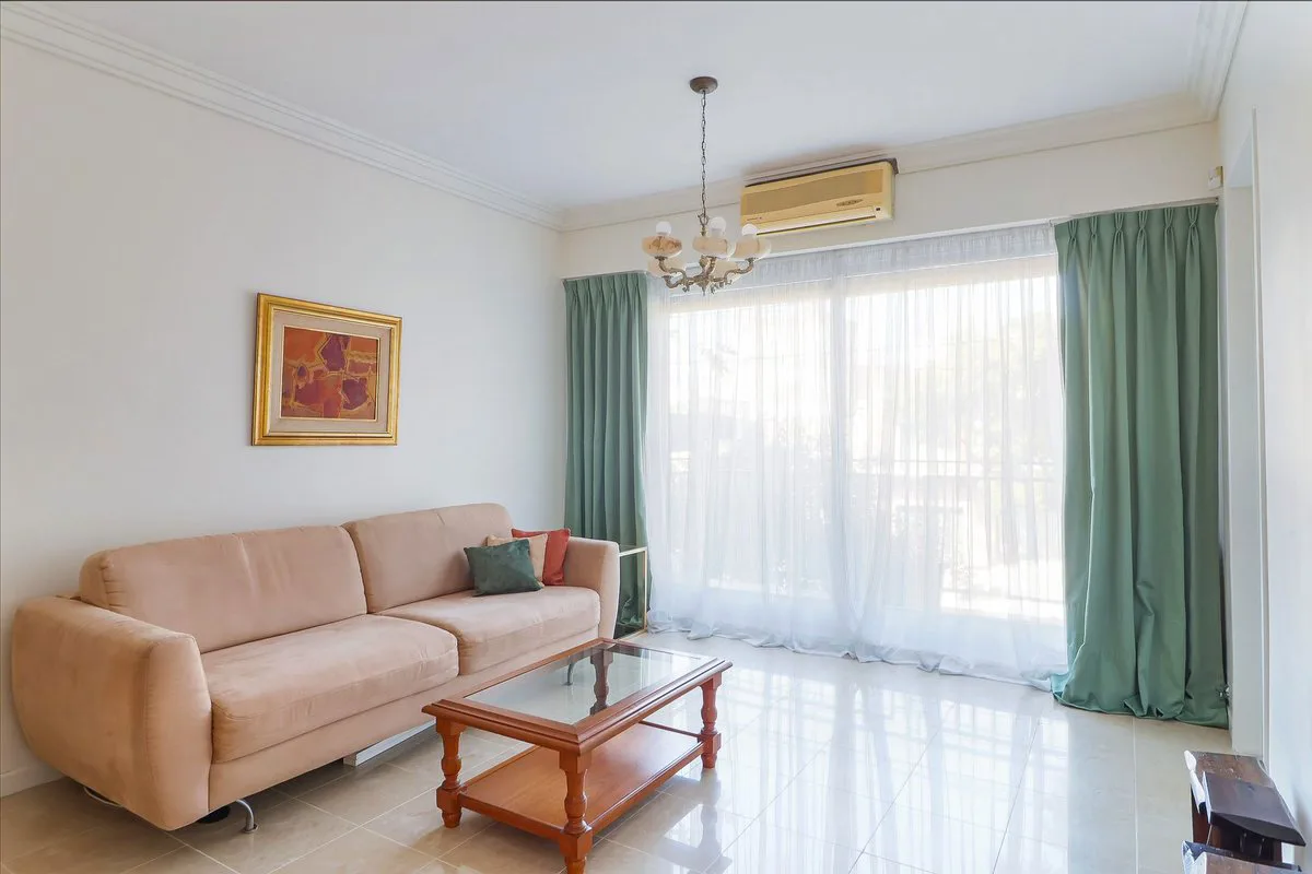 VENTA Dpto 3 Amb c/patio. Parque Chacabuco foto 3