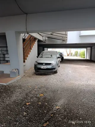 Venta de cochera centro de Moron. foto 4